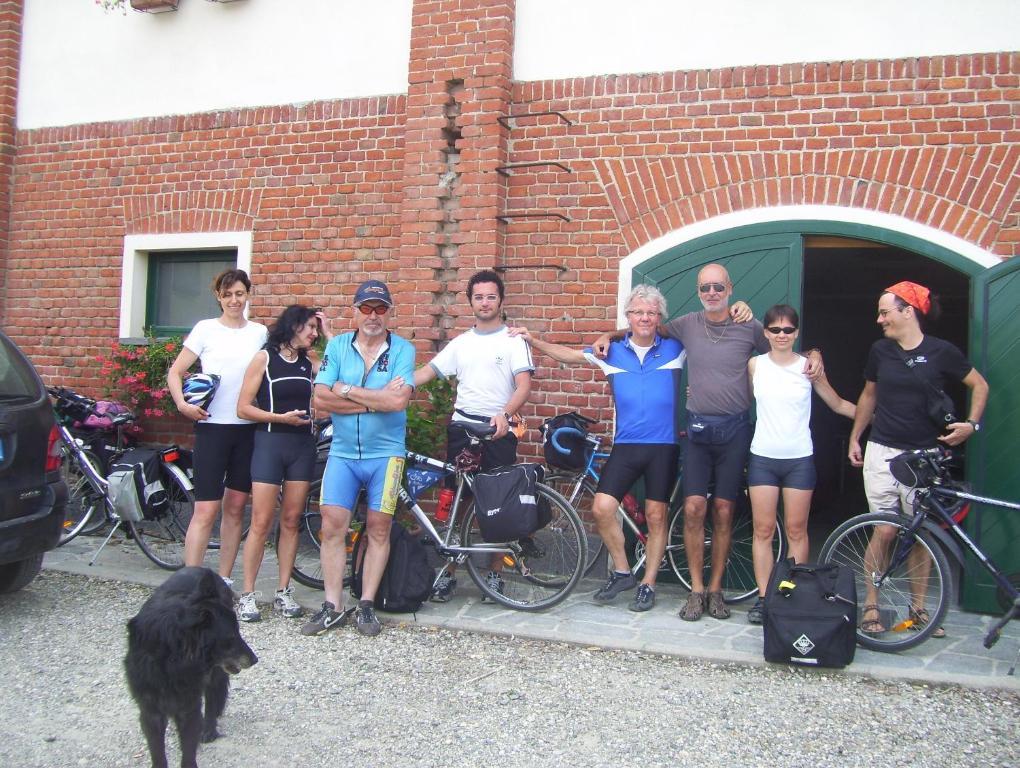 Agriturismo Cascina Nuova Villa Valenza Buitenkant foto